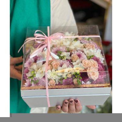 تحویل فوری دسته گل درگروه صنعتی کرمان خودرو 2971