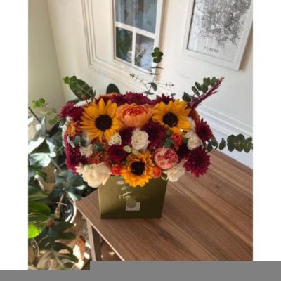 گلفروشی نزدیک آرایشگاه عروس آفرینش 3178
