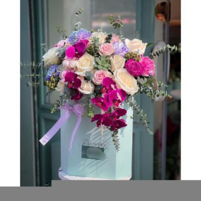 گلفروشی نزدیک کلینیک دندانپزشکی آریا 3251