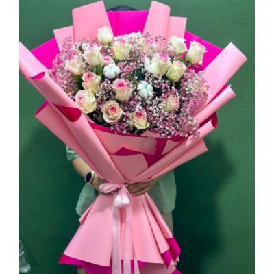 گلفروشی نزدیک کارخانه لبنیات شیرین‌عسل در جاده مخصوص 3868