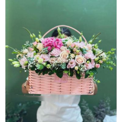 گلفروشی نزدیک کارخانه تولید مایعات گلرنگ در جاده قدیم تهران-کرج 3880