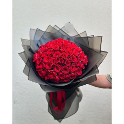 تحویل فوری دسته گل در بانک حکمت ایرانیان 2608