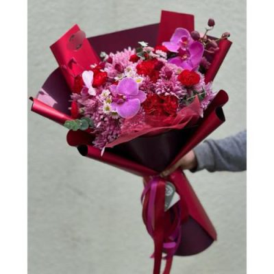 تحویل فوری دسته گل در شهرک کاظم‌آباد 2760