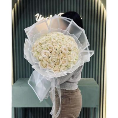 تحویل فوری دسته گل در برج زیگورات 2751