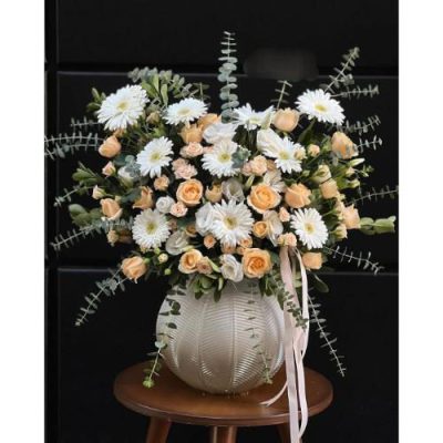گلفروشی نزدیک سالن نمایشگاهی شهر آفتاب 3574