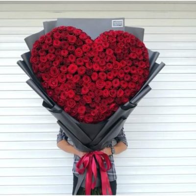 گل شاخه‌ای رز برای عشقی پایدار 5226
