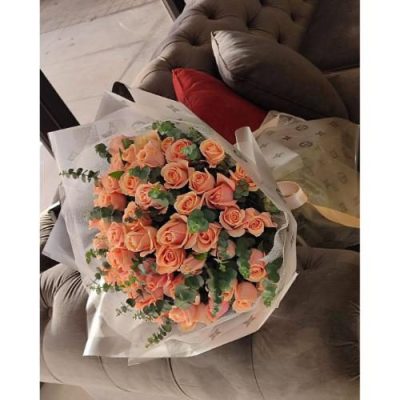 دسته گل بهاری و معطر برای دوست خانم 4287