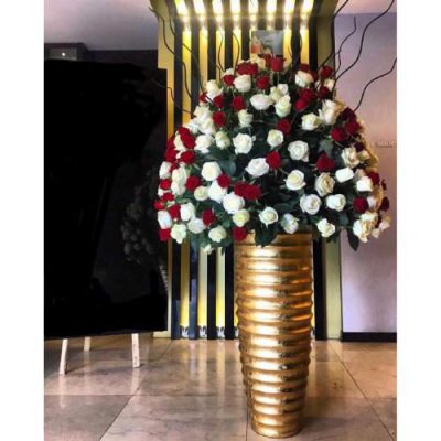 باکس گل طراحی خاص برای دوست خانم در روز زن 4312