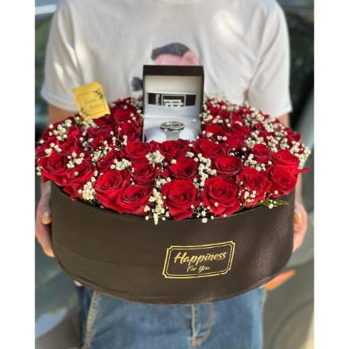 azimi.باکس گل زیبا برای همکار خانم در روز مادر 4309 باکس گل زیبا برای همکار خانم در روز مادر 4309