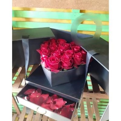 گل‌های شاخه‌ای به رنگ‌های گرم برای ولنتاین 5227