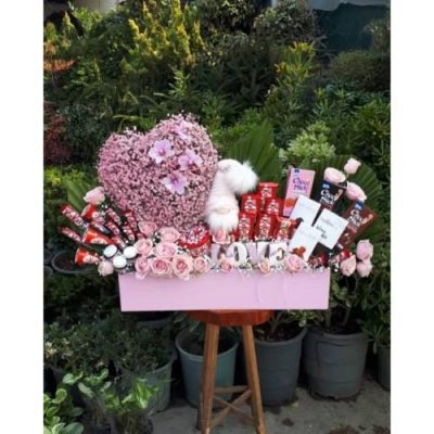 گل شاخه‌ای با گل‌های آفتابگردان برای روز عشق 5228