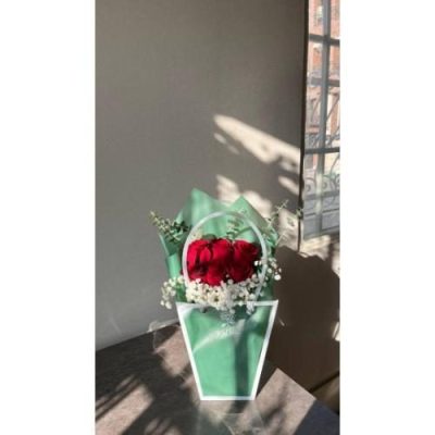 دسته گل شب یلدا برای تبریک به پدر عزیز 5034