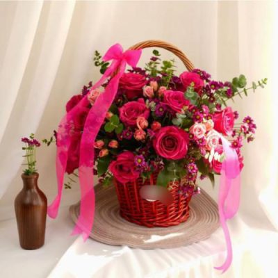 سبد گل ژیپسوفیلا و آلسترومریا برای روز زن 4597