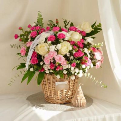 سبد گل ژیپسوفیلا و شیپوری برای روز زن 4600