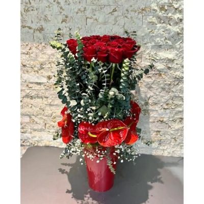 باکس گل مخصوص عاشقان با طرح قلب 5261