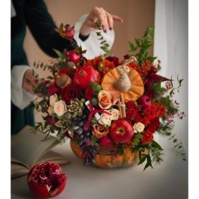 باکس گل لیسینتوس و رز برای شب یلدا 4817