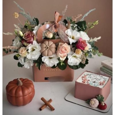 سبد گل نرگس و رز برای شب یلدا 4847