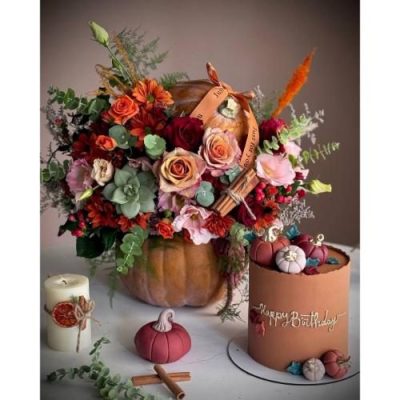سبد گل شب یلدا با گل داودی و گل رز 4848