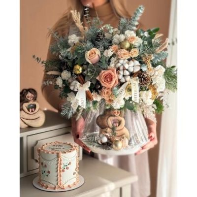 گل‌های رز و نرگس در باکس شب یلدا برای شوهر 5056