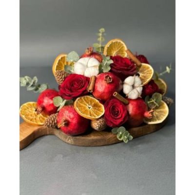 سبد گل شب یلدا برای عروس خانم با گل‌های رنگارنگ 5060