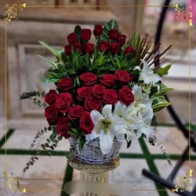سبد گل طبیعی برای مادر زن در روز مادر 4728