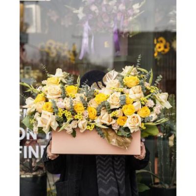 باکس گل ژیپسوفیلا و رز برای روز مادر 4614