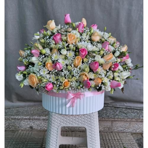 باکس گل آفتابگردان برای روز زن 4386 باکس گل آفتابگردان برای روز زن 4386