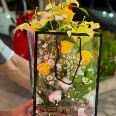 باکس گل ژربرا برای روز زن 4627