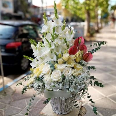 سبد گل ژربرا و مخلصه برای روز مادر 4632