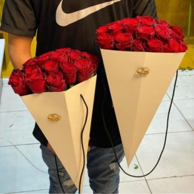گل‌های رز پرگل و زیبای لیدی‌بلا برای ولنتاین 5326