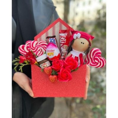 باکس گل مناسب برای فضای رومانتیک و کوچک 5287