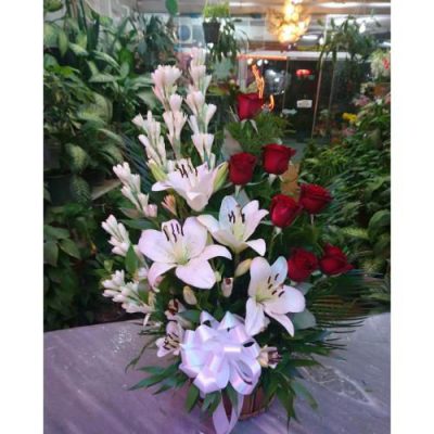 سبد گل رز مینیاتوری برای روز مادر 4756