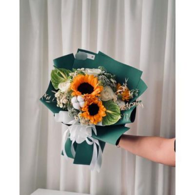 دسته گل آلسترومریا برای روز مادر 4414