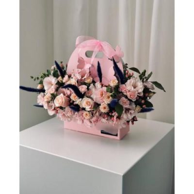 باکس گل رز مینیاتوری و نرگس برای روز مادر 4410