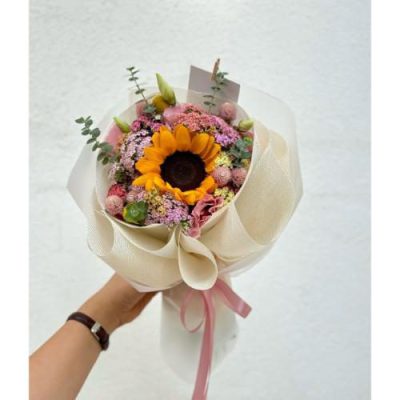 دسته گل ورنیکا و مخلصه برای روز زن 4449