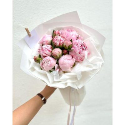 دسته گل گل عروس برای روز مادر 4479
