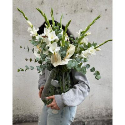 باکس گل گلایول و مخلصه برای روز مادر 4463