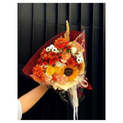دسته گل بابونه و آنمون برای روز مادر 4544