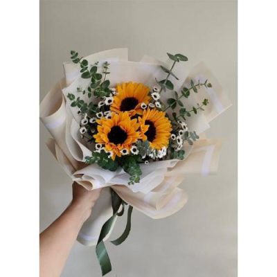 دسته گل بابونه و آنمون برای روز مادر 4530