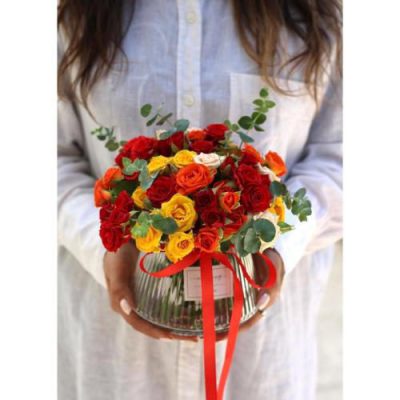 دسته گل بابونه و ارکیده برای روز زن 4523