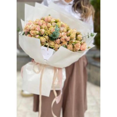 دسته گل گل عروس و آفتابگردان برای روز مادر 4499