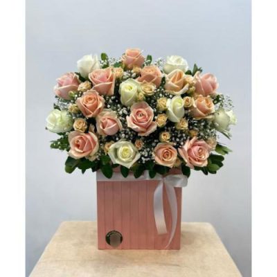 باکس گل گلایول و ژربرا برای روز مادر 4667