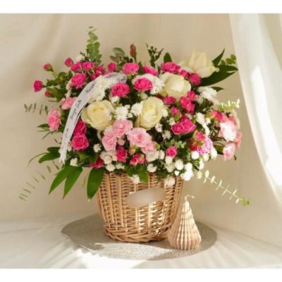 سبد گل گل عروس و نرگس برای روز زن 4776