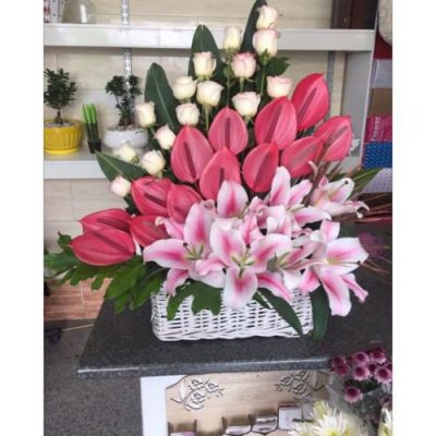 سبد گل گل عروس و ژیپسوفیلا برای روز زن 4781