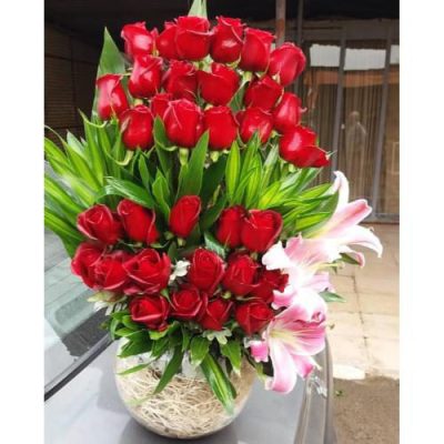 سبد گل گل عروس و مخلصه برای روز زن 4761