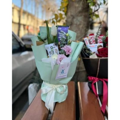 دسته گل منحصر به فرد برای جشن عشق 5173